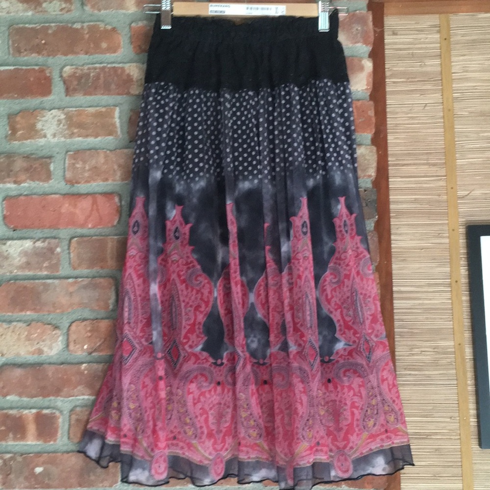 Flowy multi colored skirt